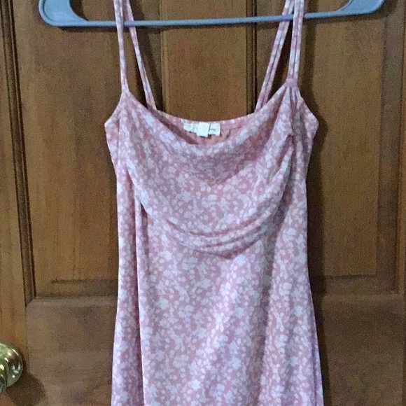 Dress - Picture 3 of 4